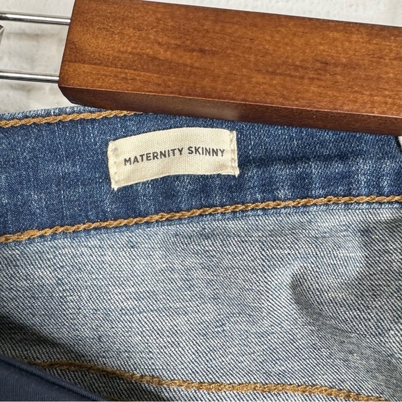 Madewell Maternity Side-Panel Skinny Jeans in Everton Wash: Adjustable Edition - Picture 8 of 11